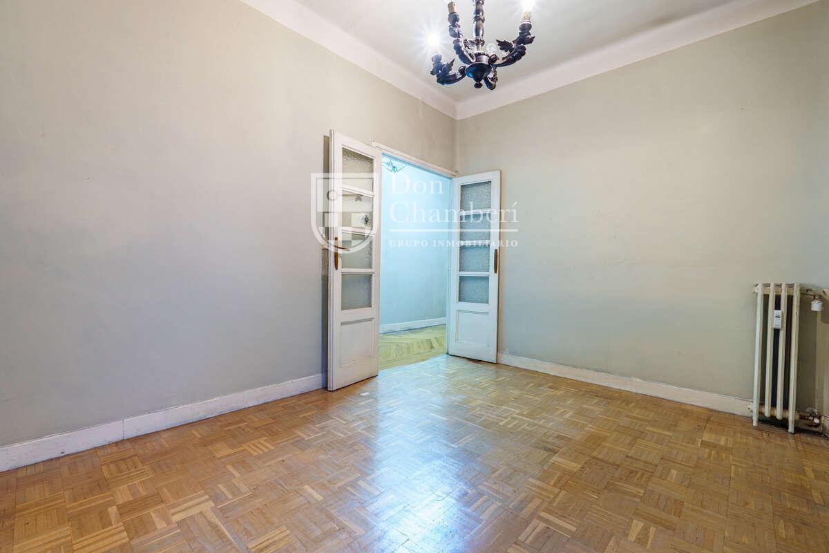 Apartment for Sale in Madrid