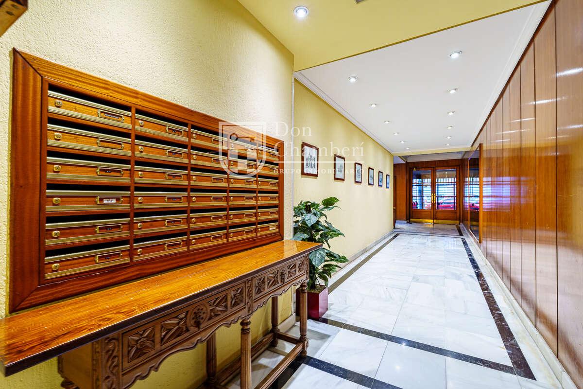Apartment for Sale in Madrid