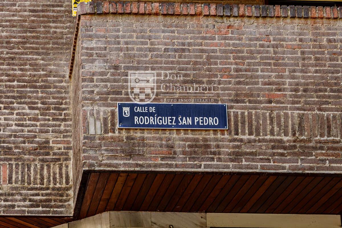 Garaje en Venta en Madrid