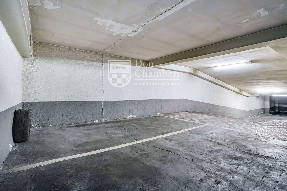 Garaje en Venta en Madrid
