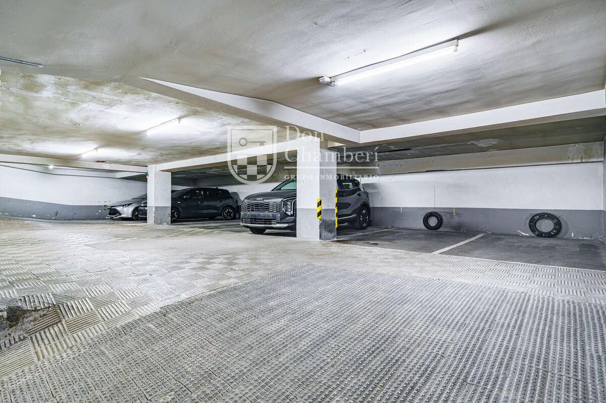 Garaje en Venta en Madrid