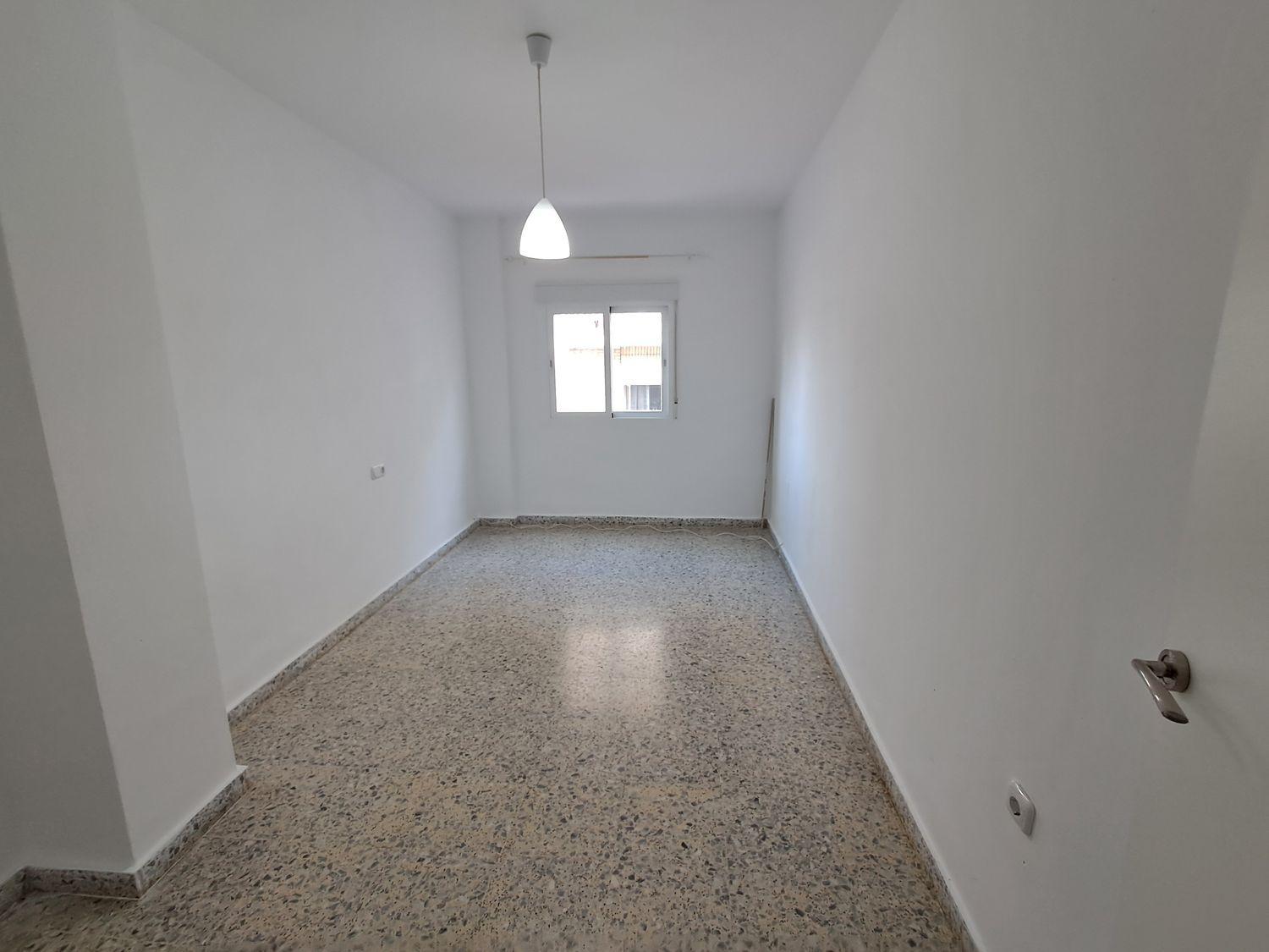 Flat for Sale in Salobreña
