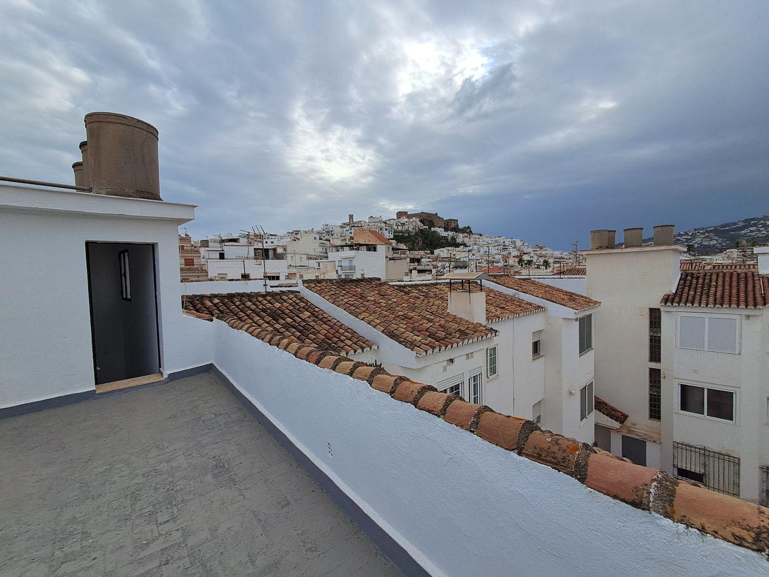 Flat for Sale in Salobreña
