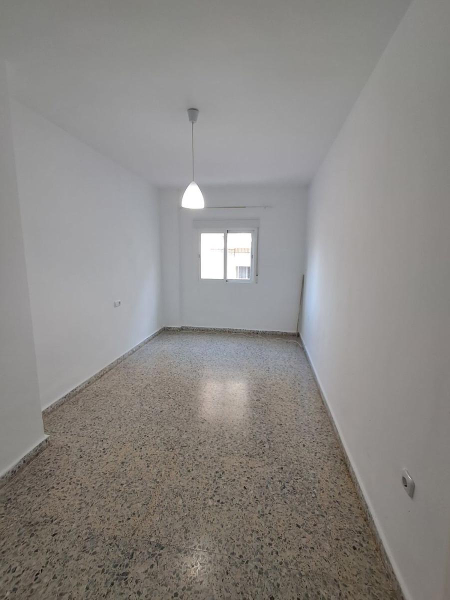 Flat for Sale in Salobreña