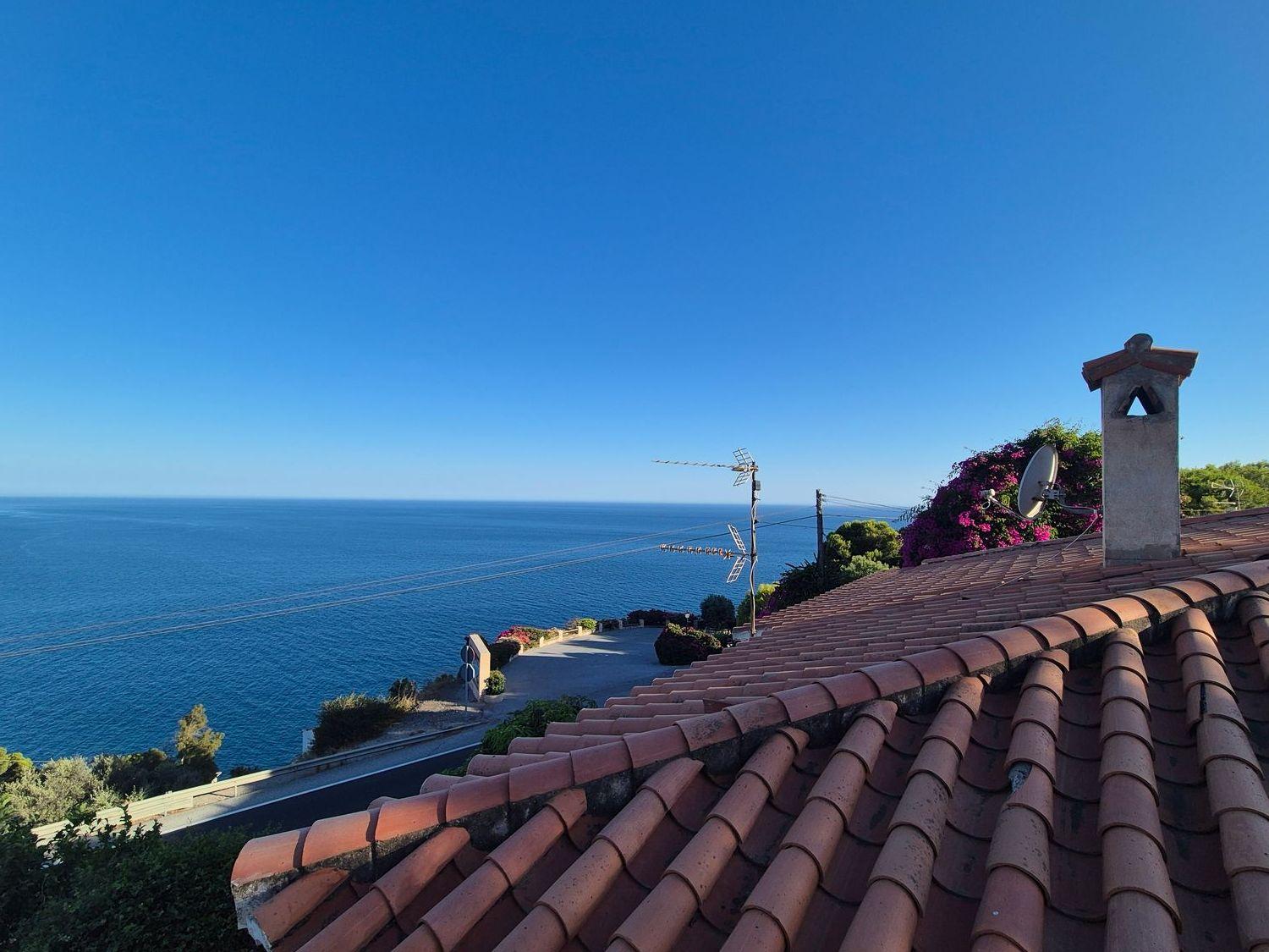 House for Sale in Salobreña