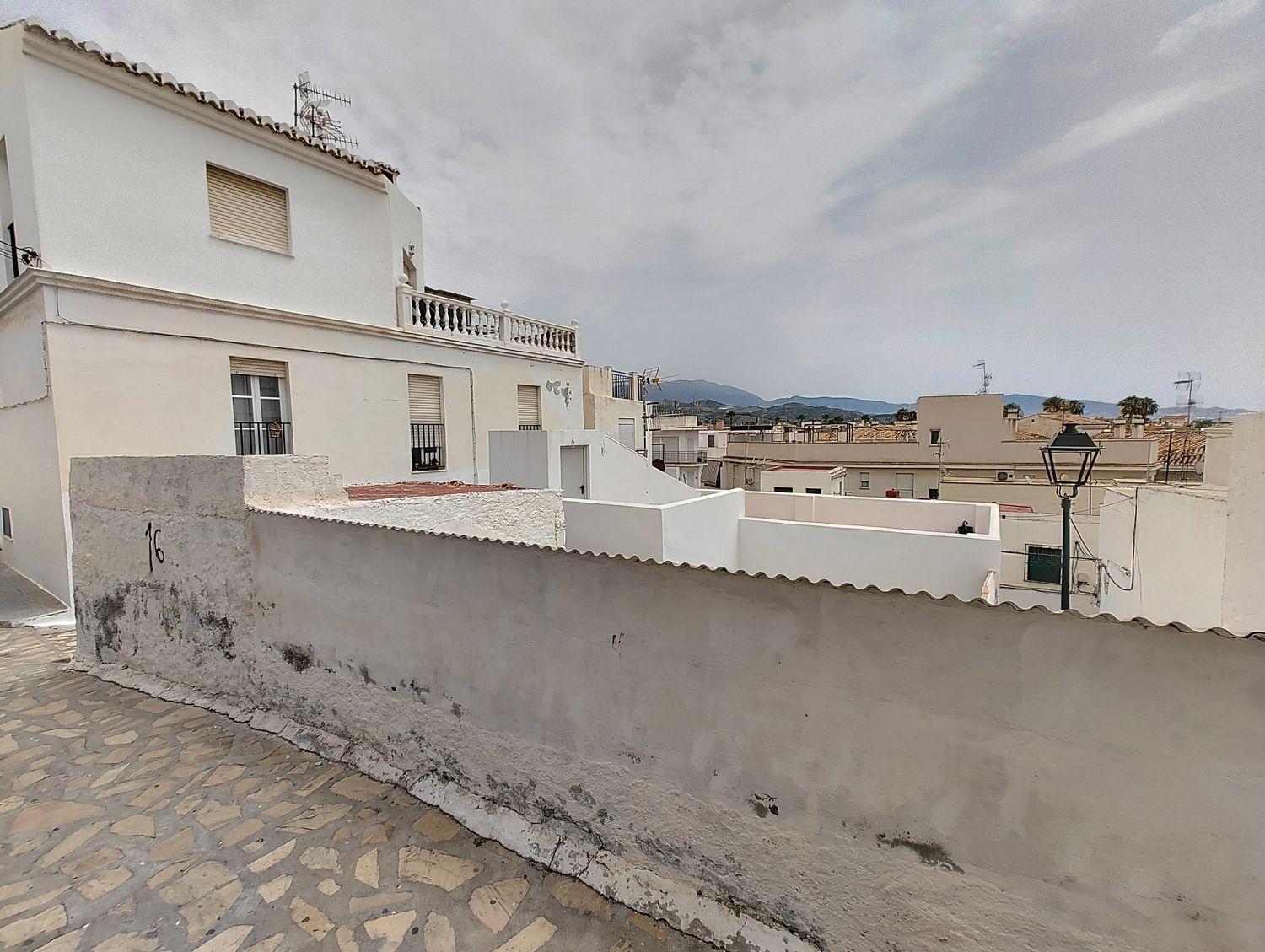 Adosado en Venta en Salobreña