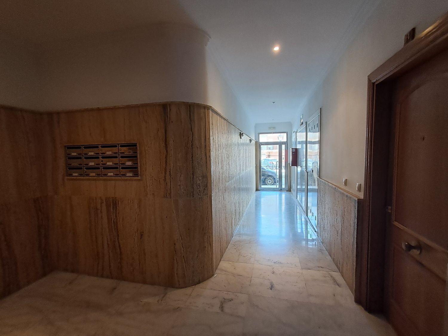 Flat for Sale in Salobreña