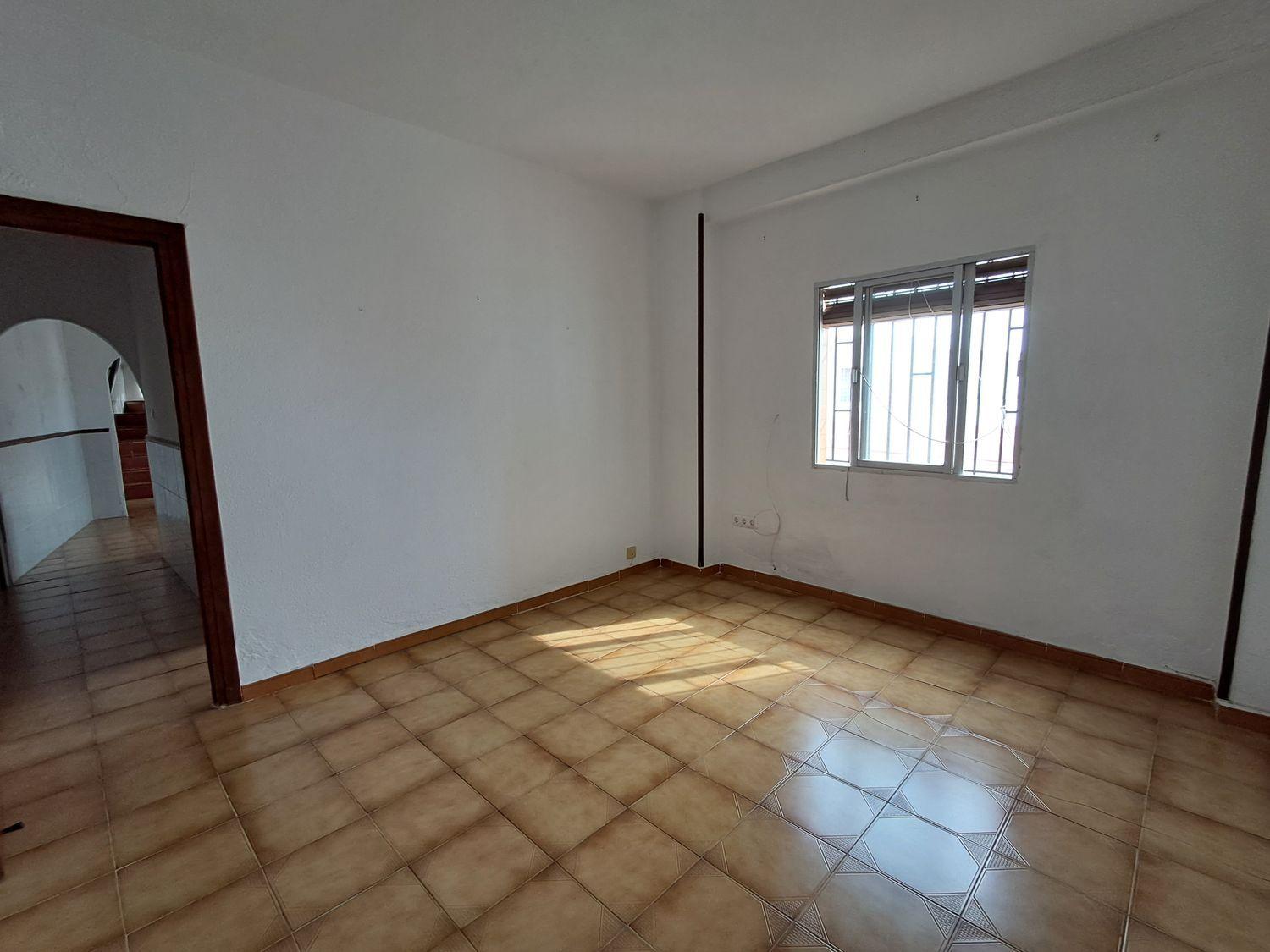 Semi-detached House for Sale in Salobreña