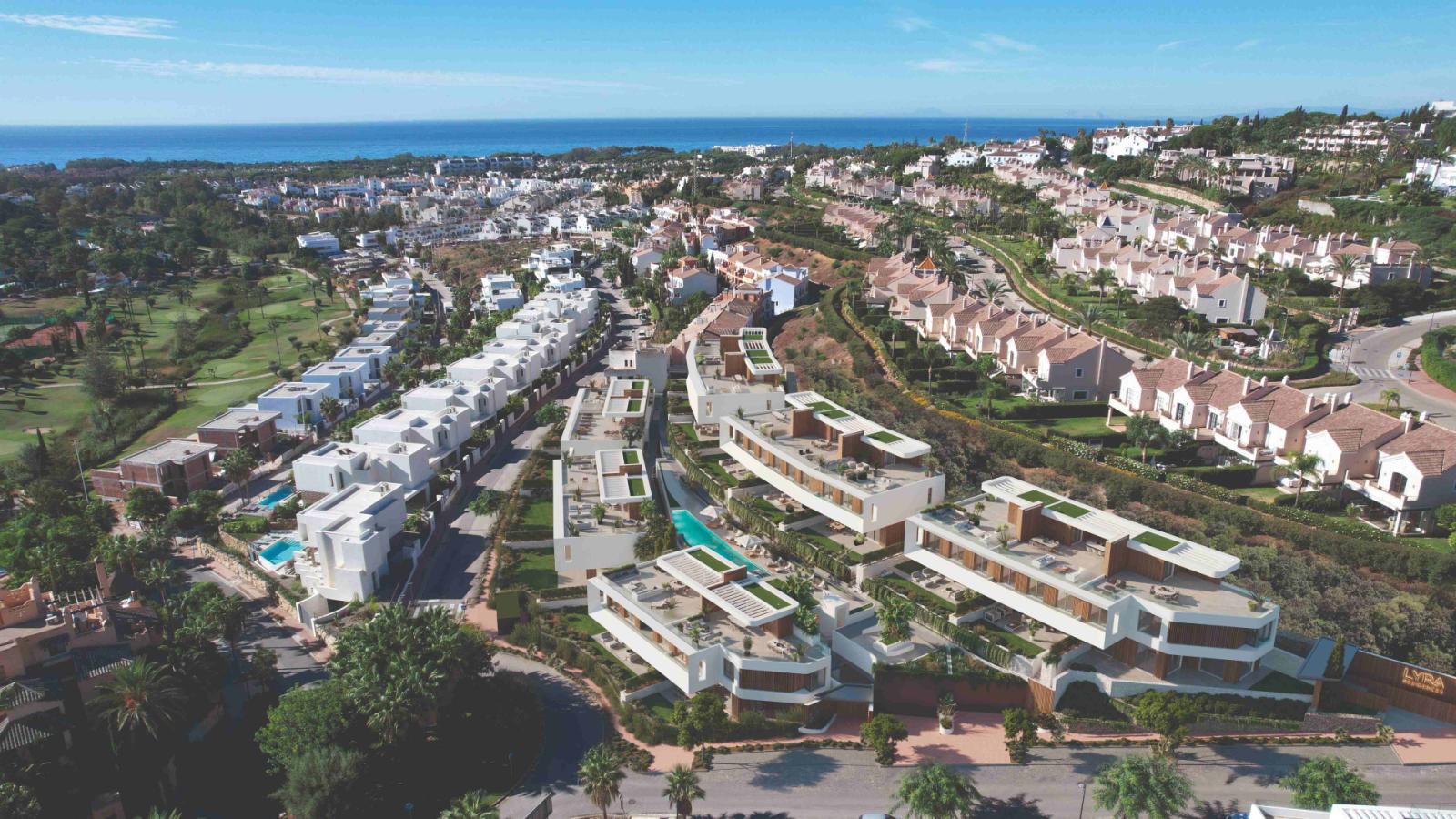 Semi-detached House for Sale in Estepona