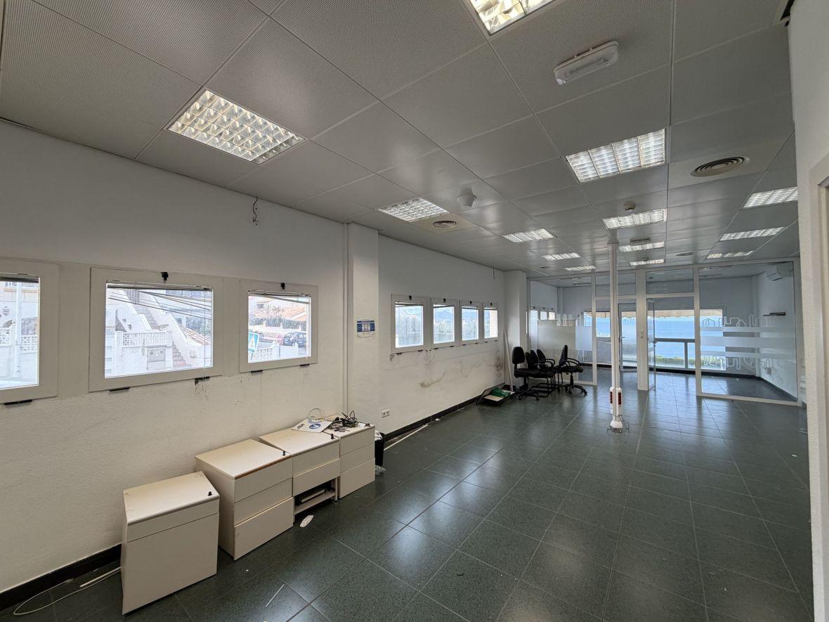Premise for Rent in Santa Pola