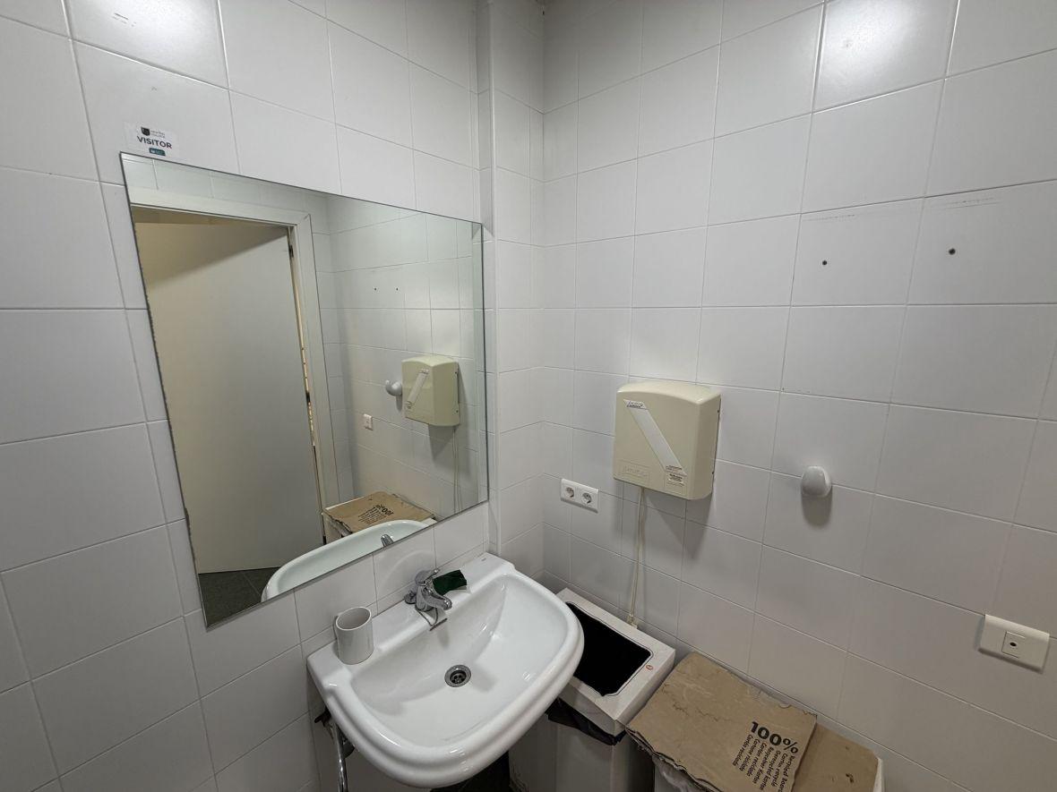 Premise for Rent in Santa Pola