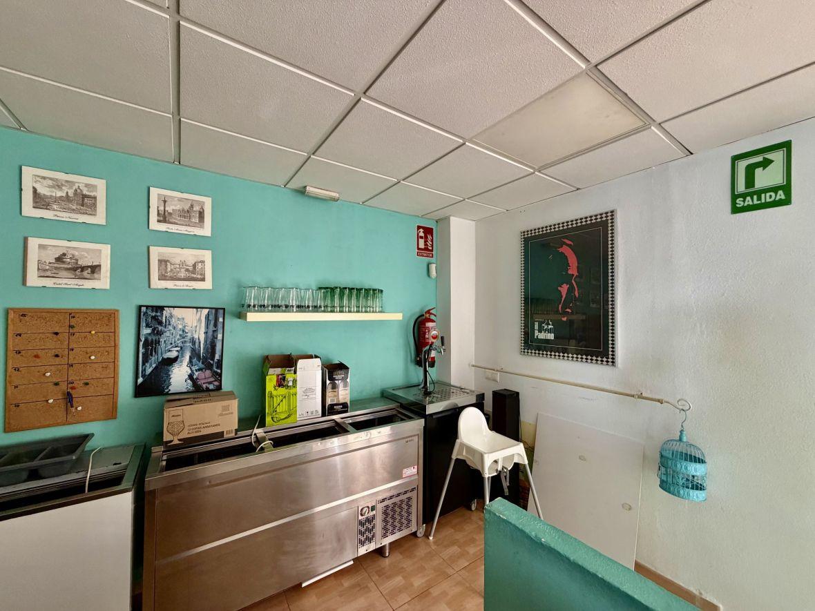 Premise for Sale in Santa Pola