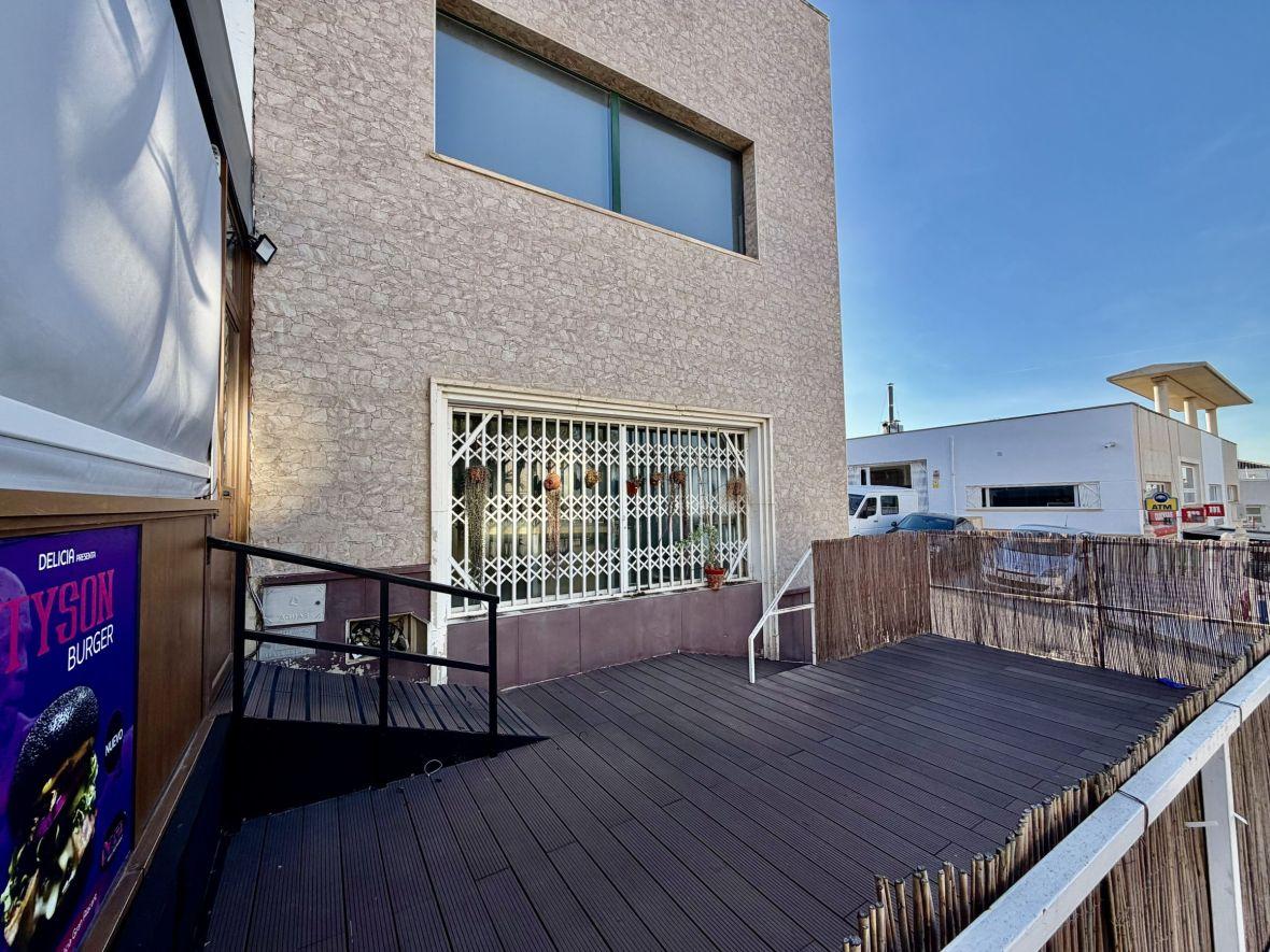 Premise for Rent in Santa Pola