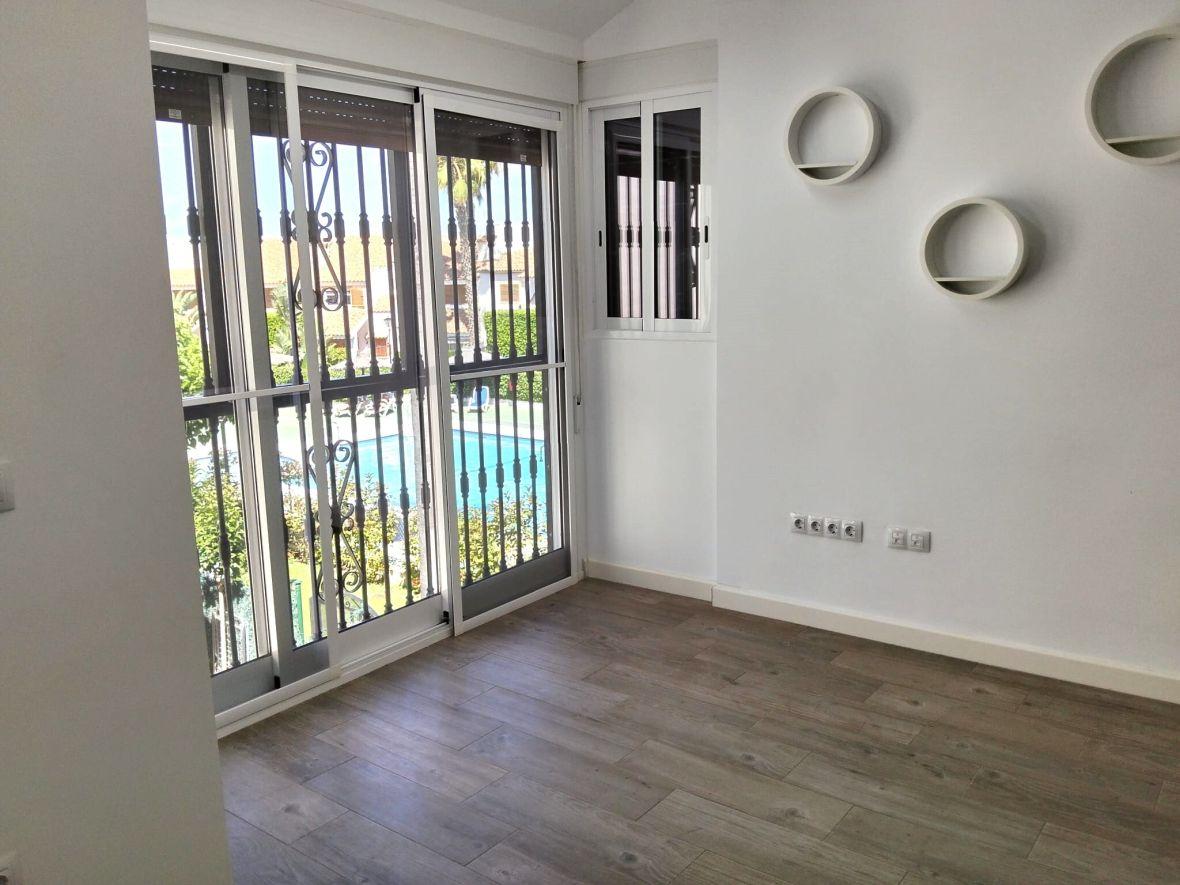 Bungalow en Alquiler en Santa Pola