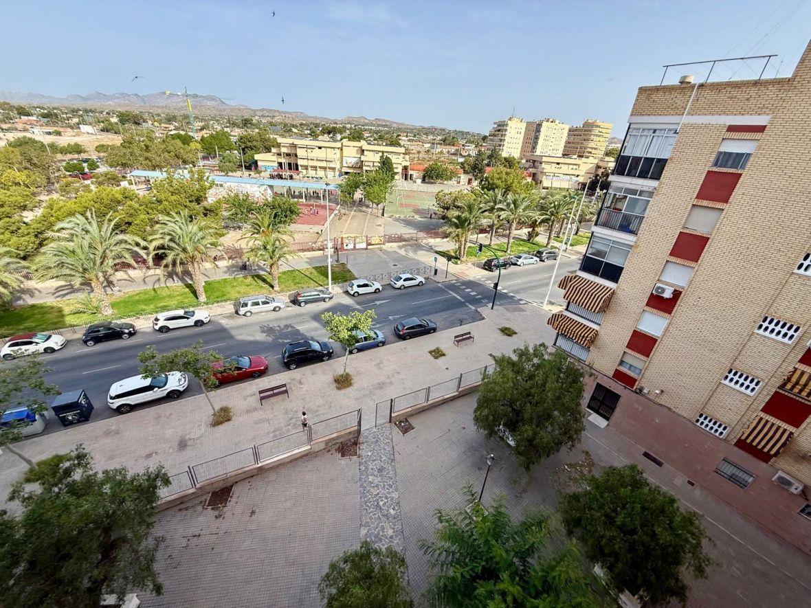 Flat for Sale in Elche