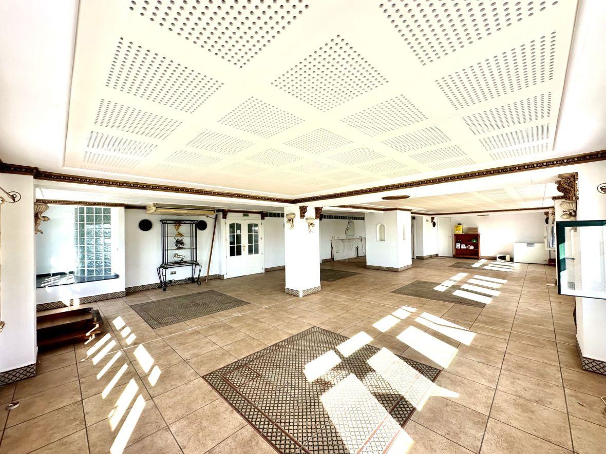 Premise for Sale in Santa Pola