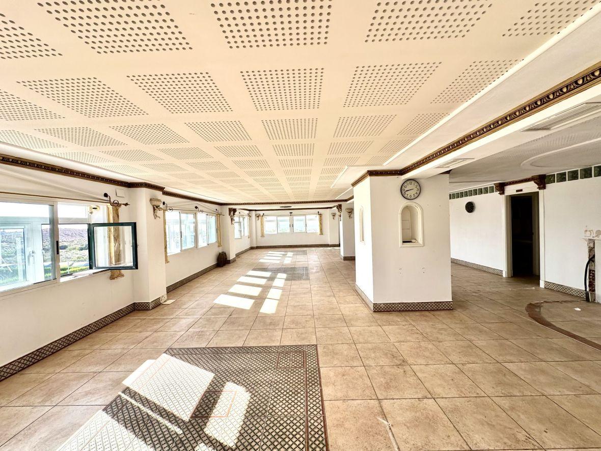 Premise for Sale in Santa Pola