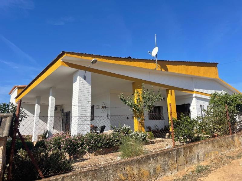 Casa en Venta en Santiago de Alcántara