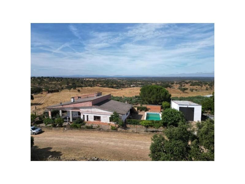 Casa en Venta en Santiago de Alcántara