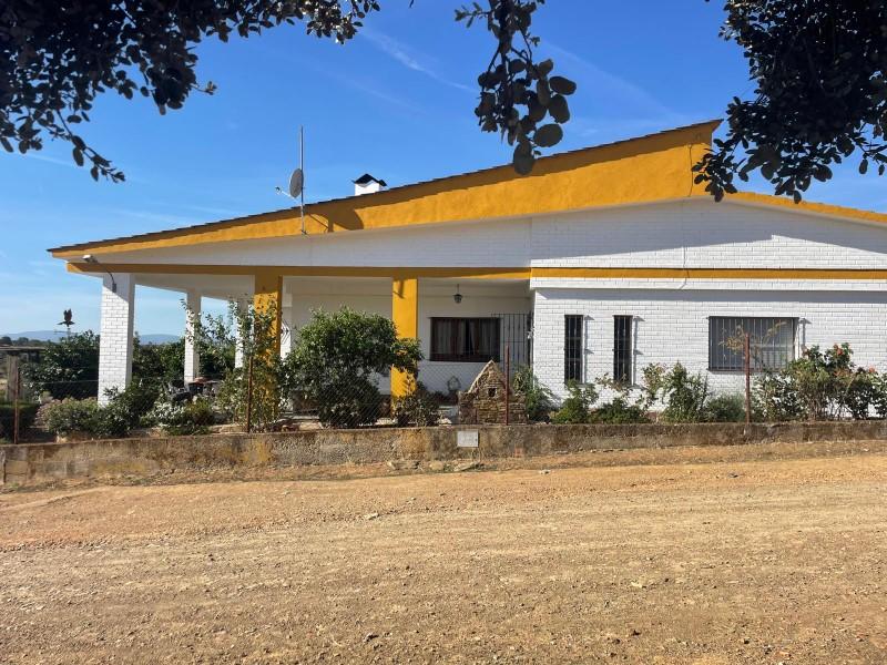 Casa en Venta en Santiago de Alcántara