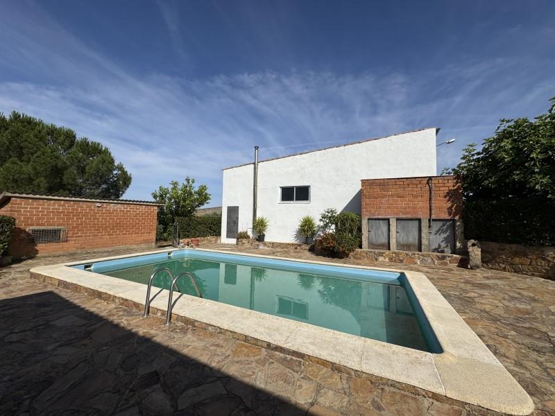Casa en Venta en Santiago de Alcántara