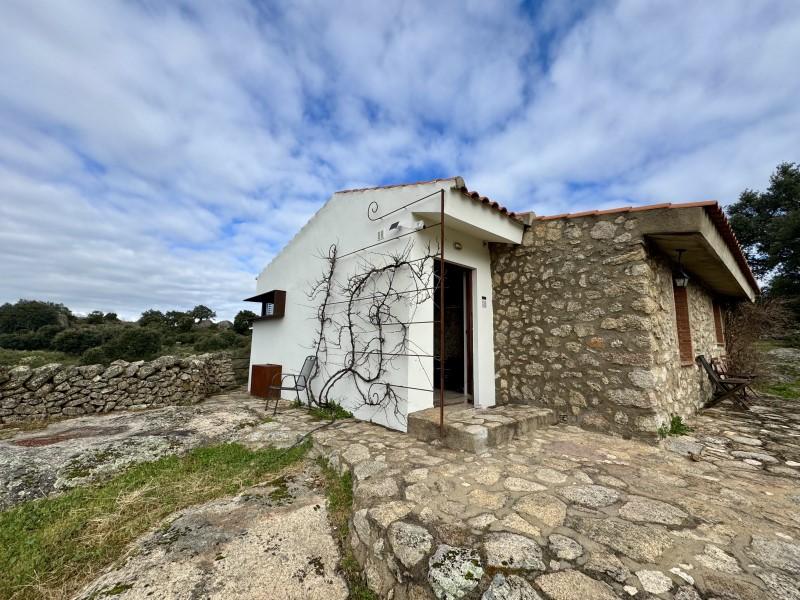 House for Sale in Valencia de Alcántara