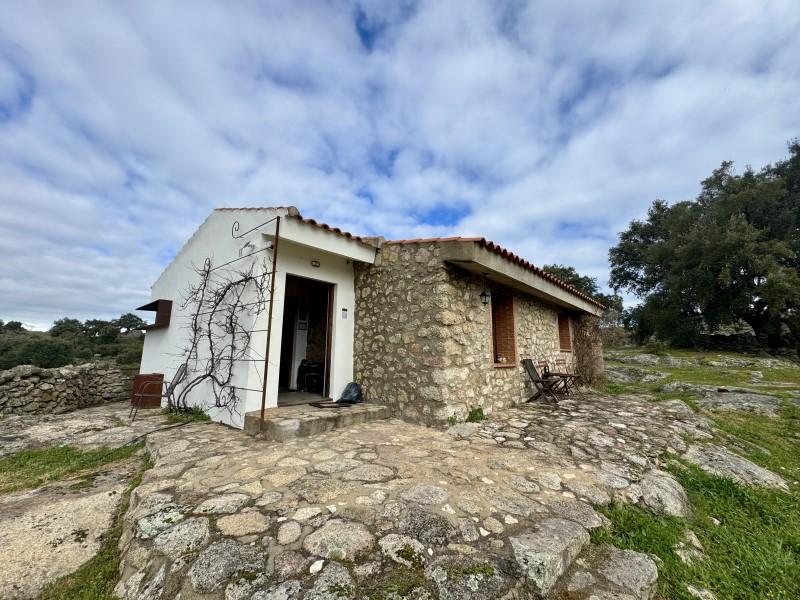 House for Sale in Valencia de Alcántara