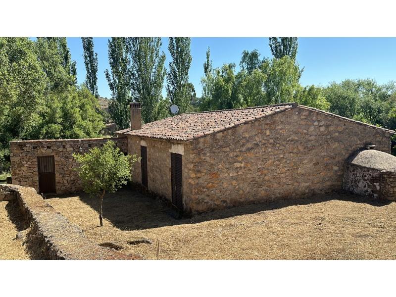 Chalet for Rent in Valencia de Alcántara