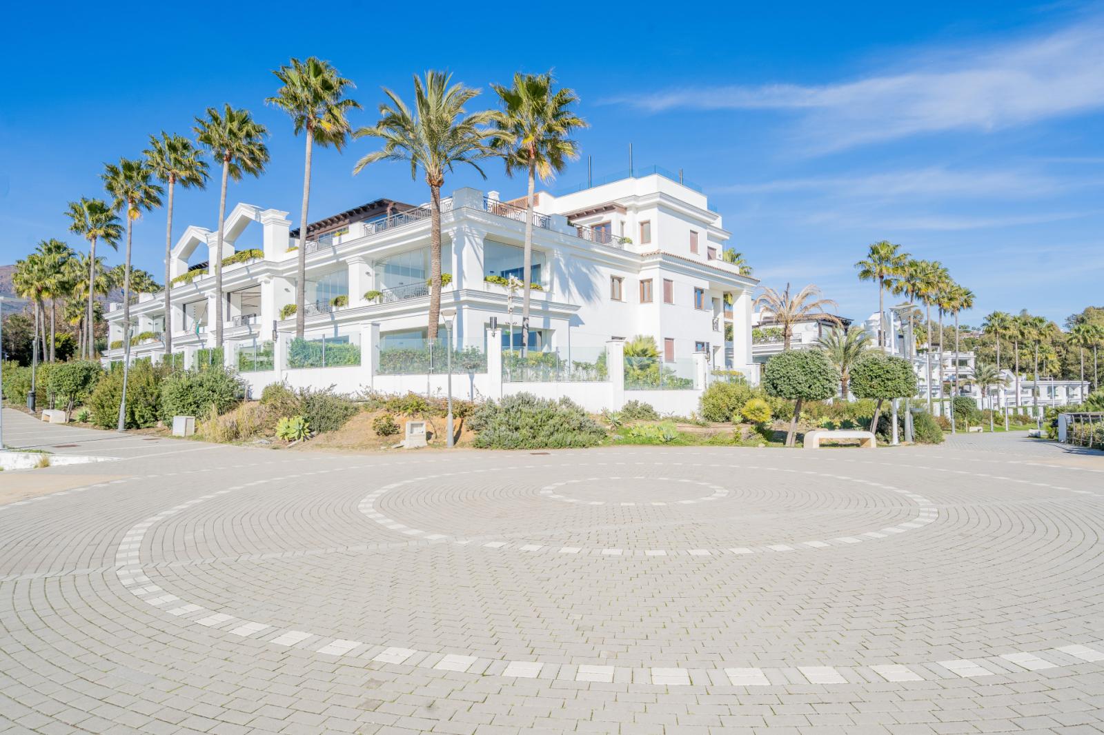 Apartment for Sale in Estepona