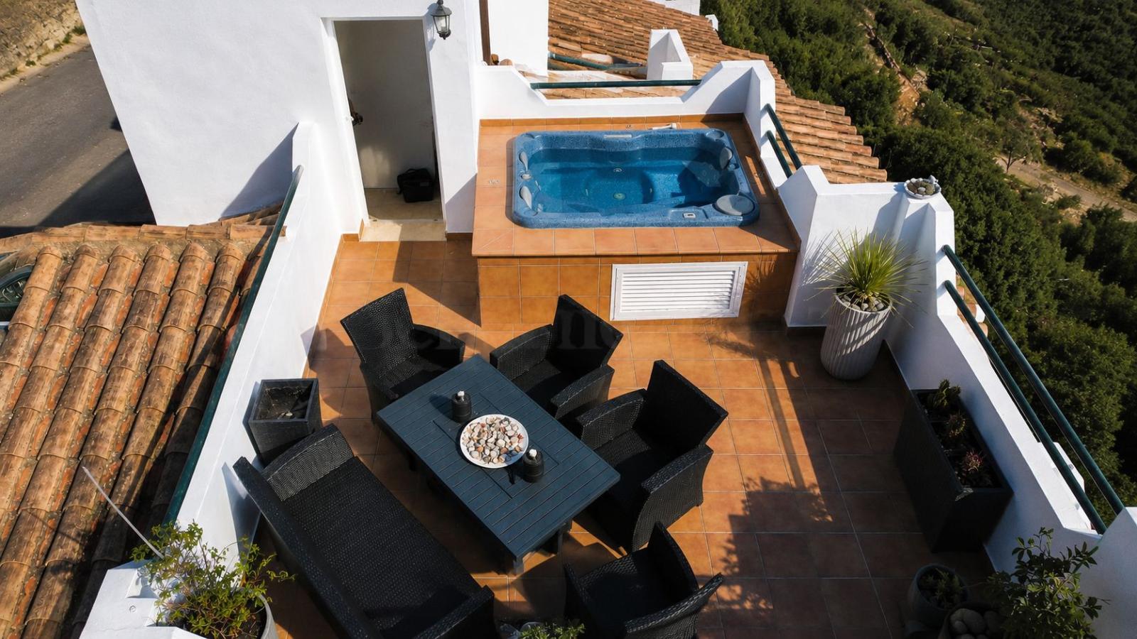 Semi-detached House for Sale in Casares