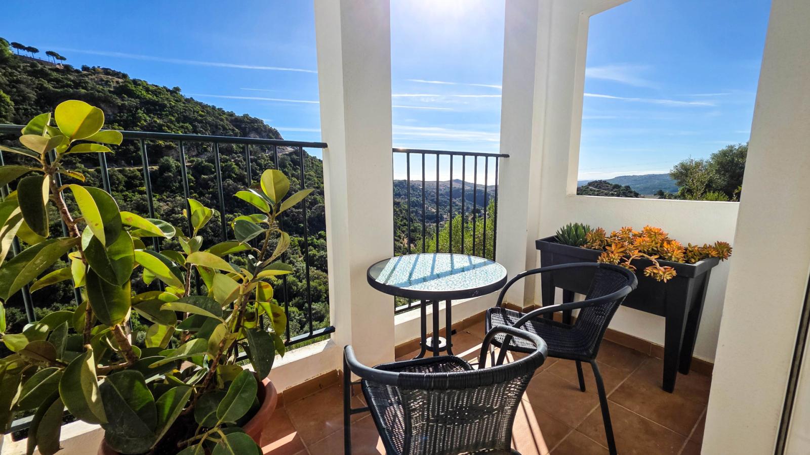 Semi-detached House for Sale in Casares