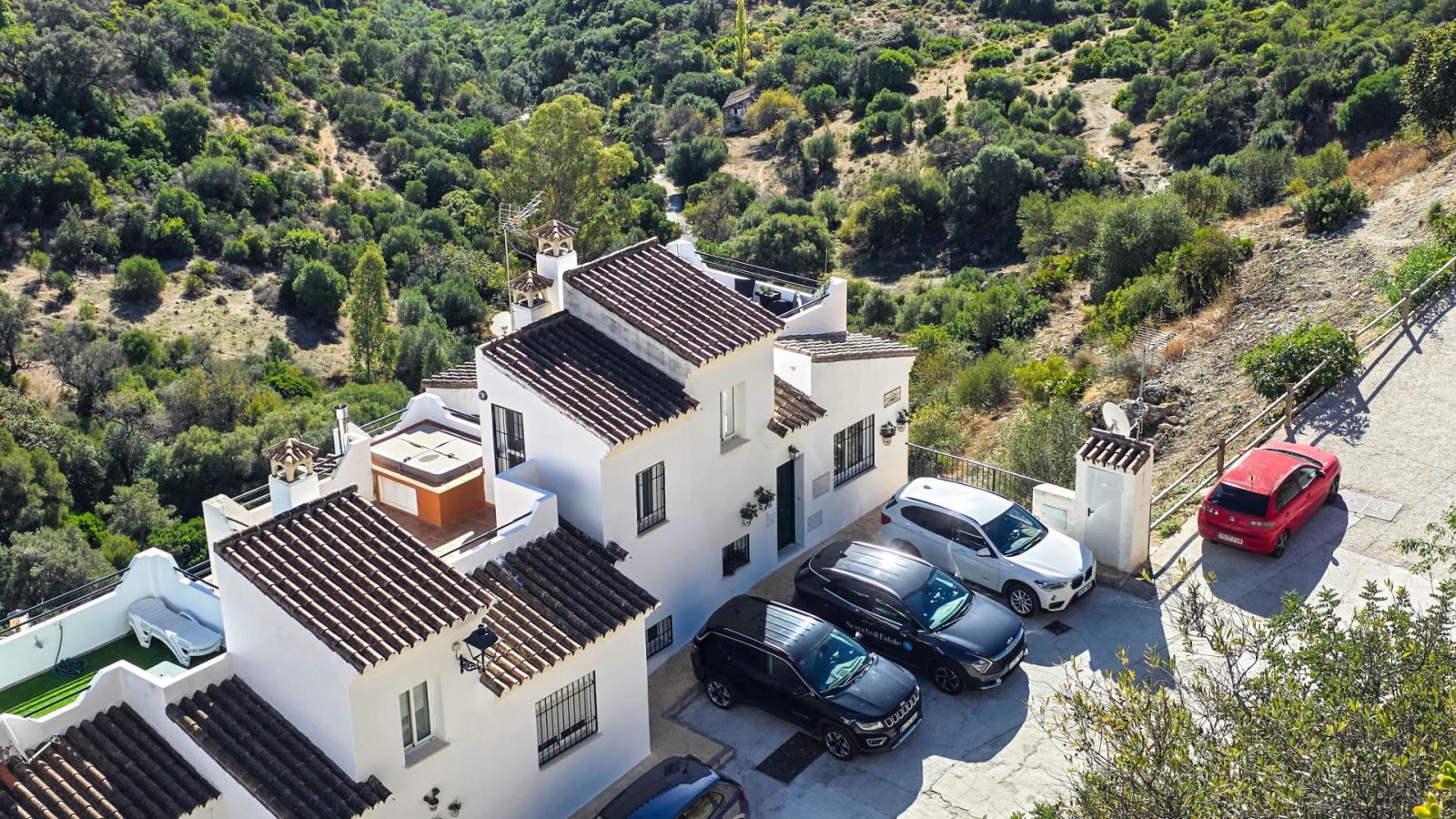 Semi-detached House for Sale in Casares