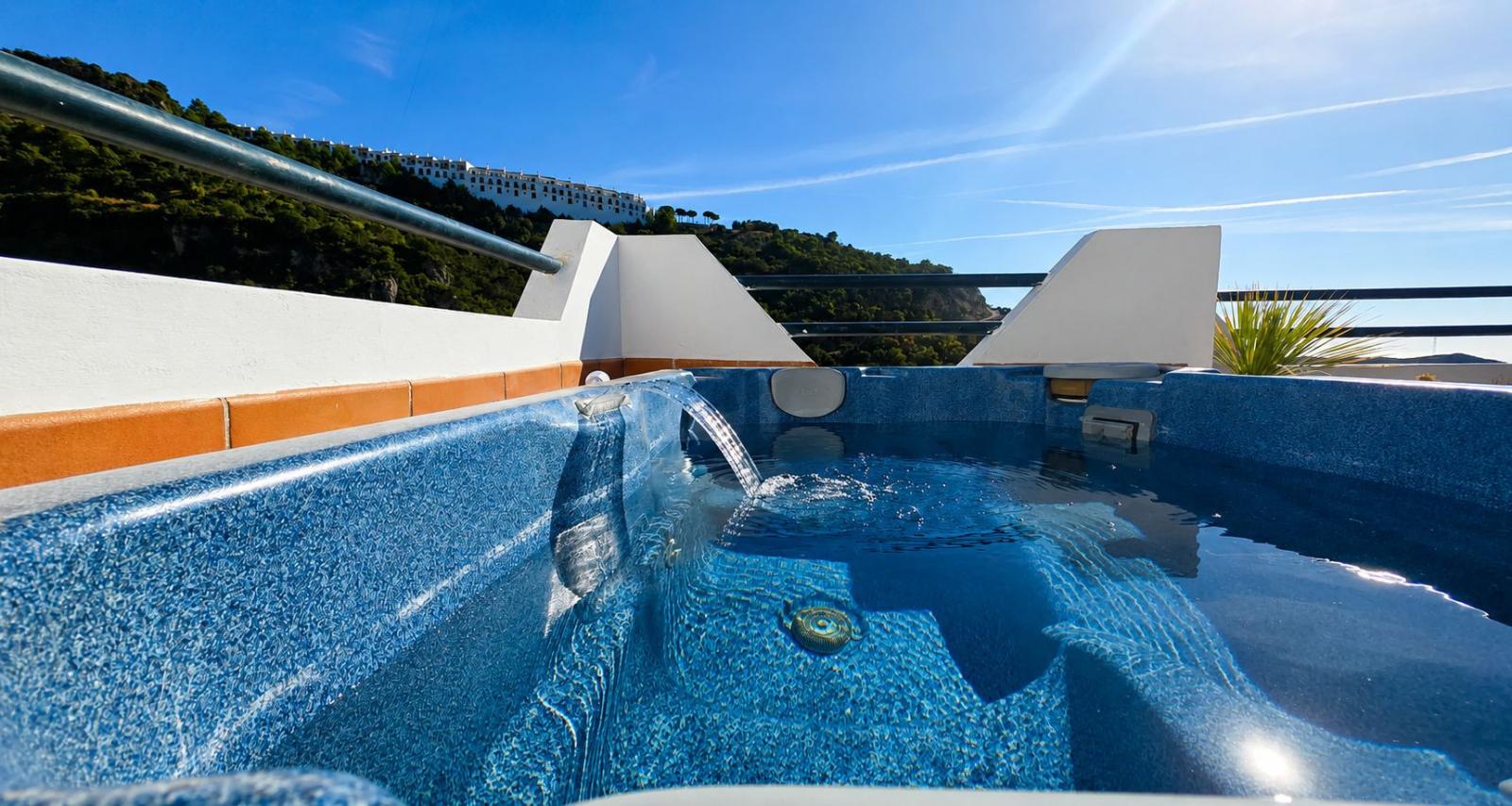 Semi-detached House for Sale in Casares