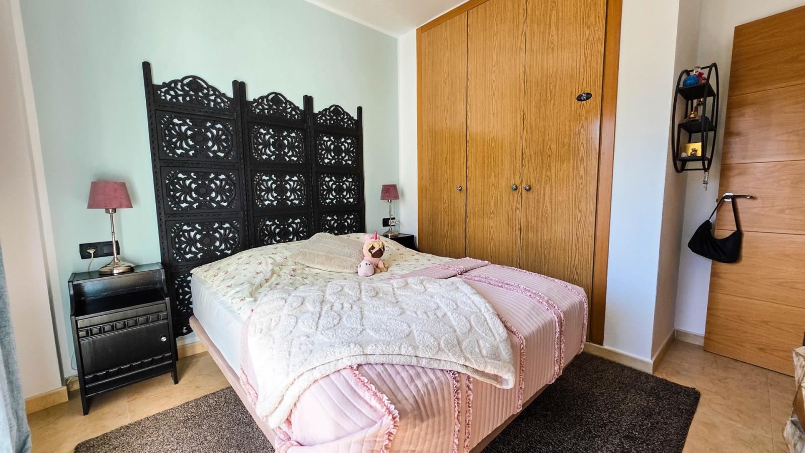 Semi-detached House for Sale in Casares