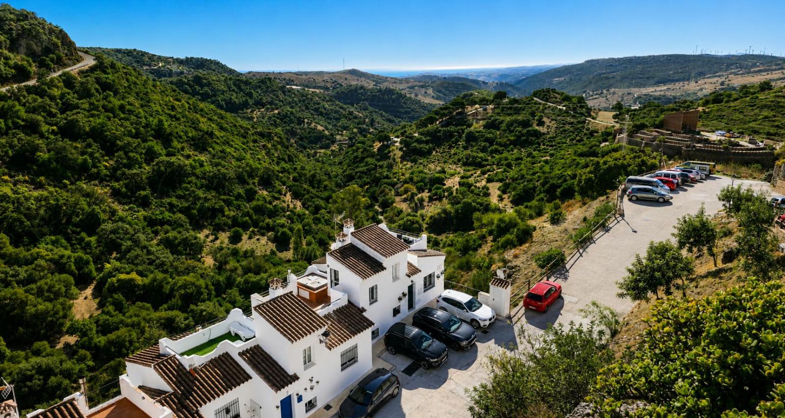 Semi-detached House for Sale in Casares