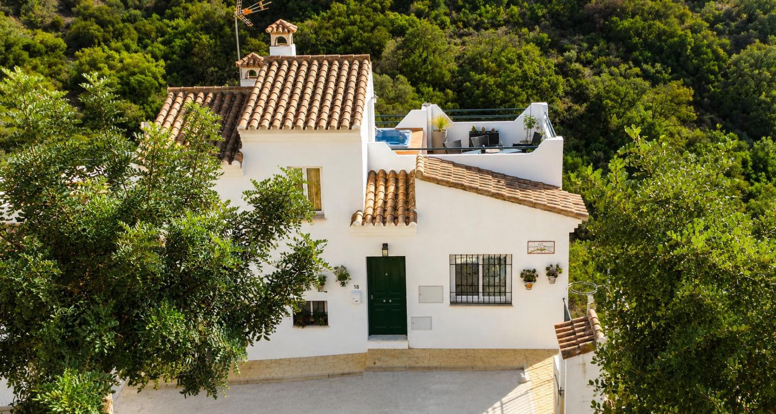 Semi-detached House for Sale in Casares