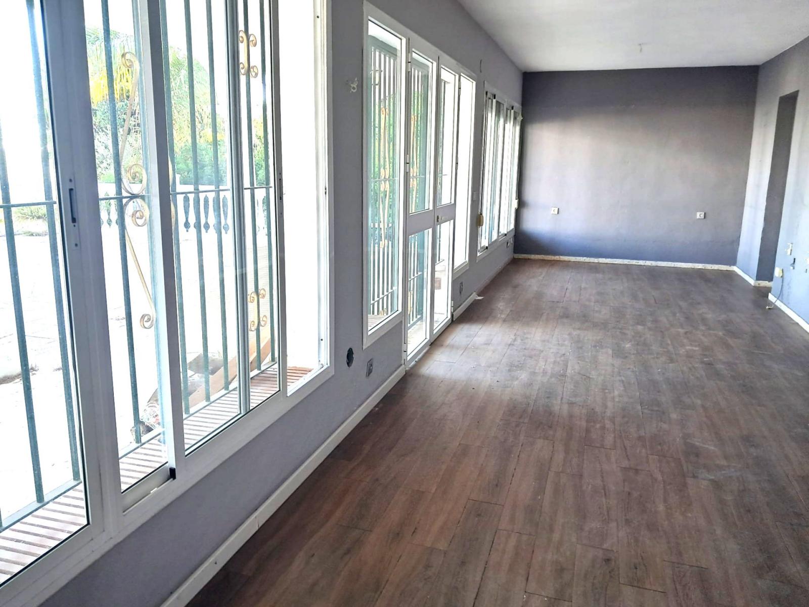 Villa for Sale in Estepona