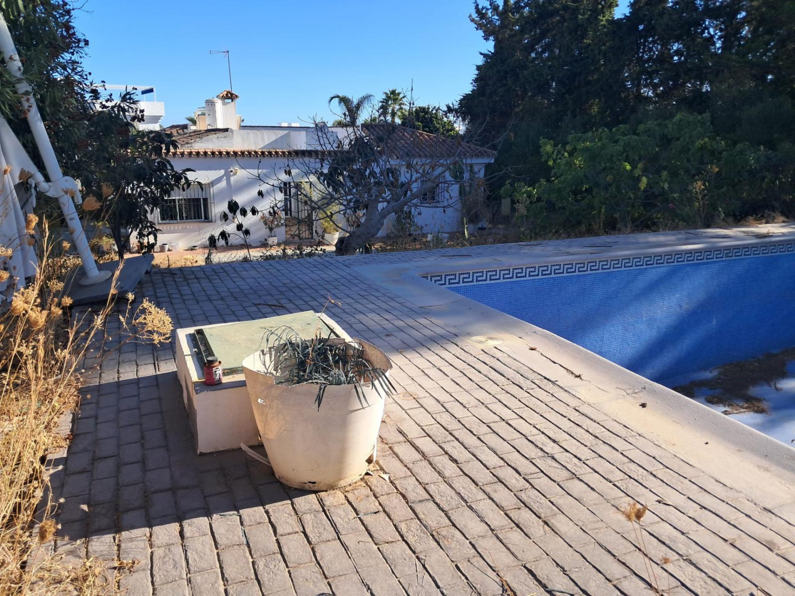 Villa for Sale in Estepona