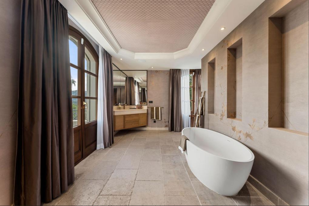 Villa for Sale in Benahavís