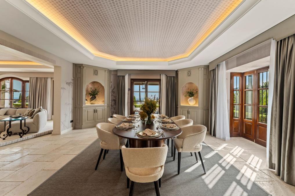 Villa for Sale in Benahavís