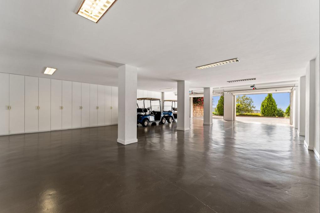 Villa for Sale in Benahavís