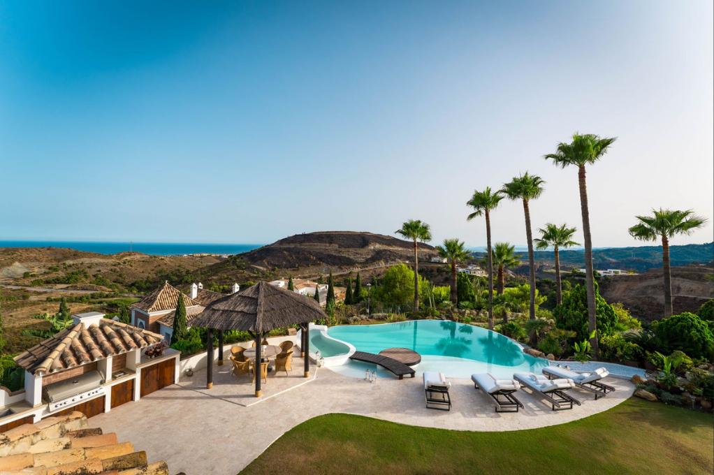 Villa for Sale in Benahavís