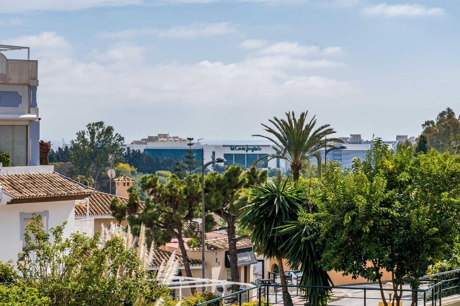 Duplex for Sale in Marbella