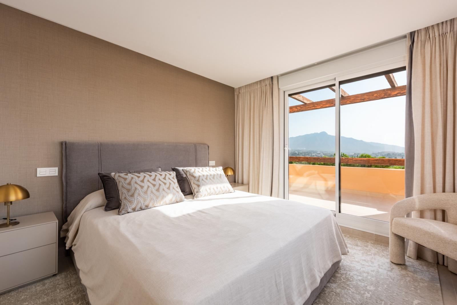 Penthouse for Sale in Benahavís