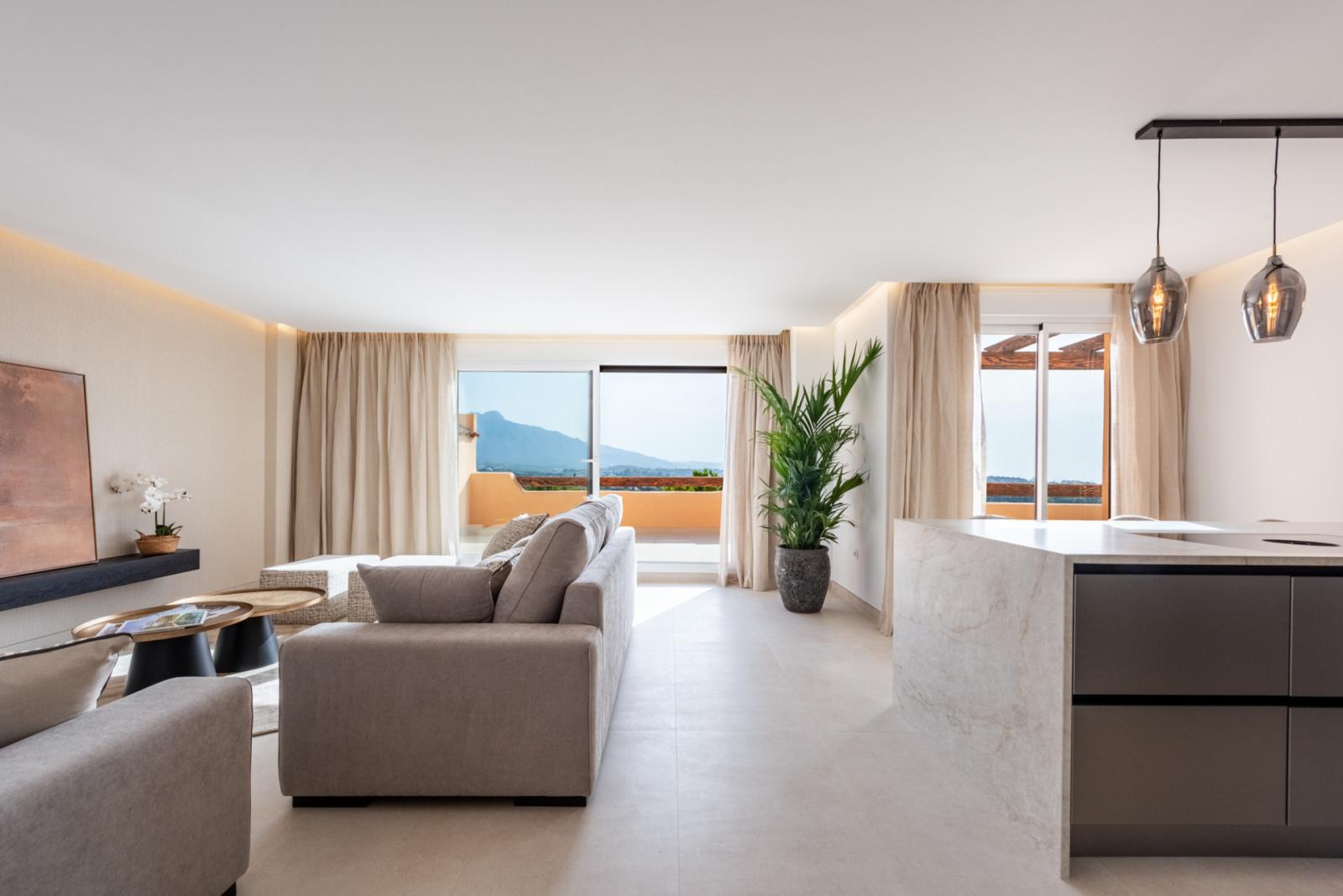 Penthouse for Sale in Benahavís