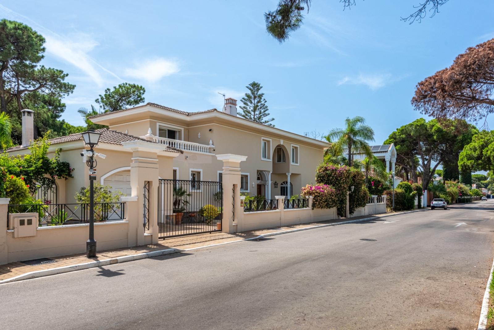 Casa en Venta en Estepona