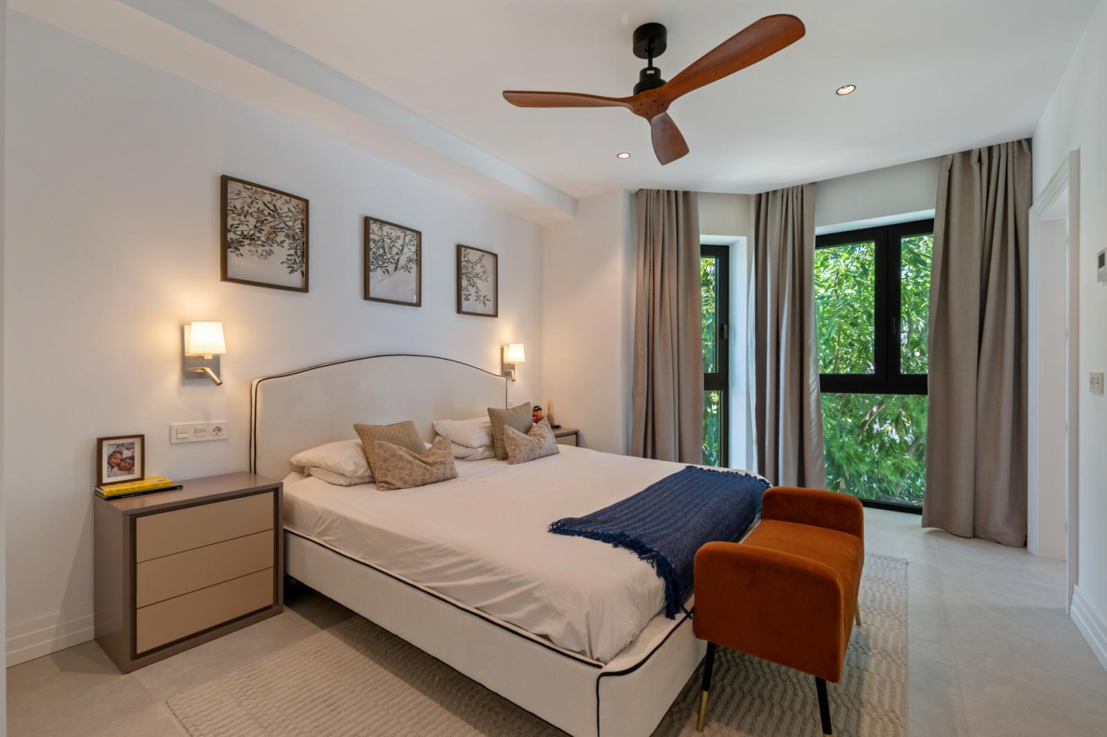 Villa for Sale in Estepona