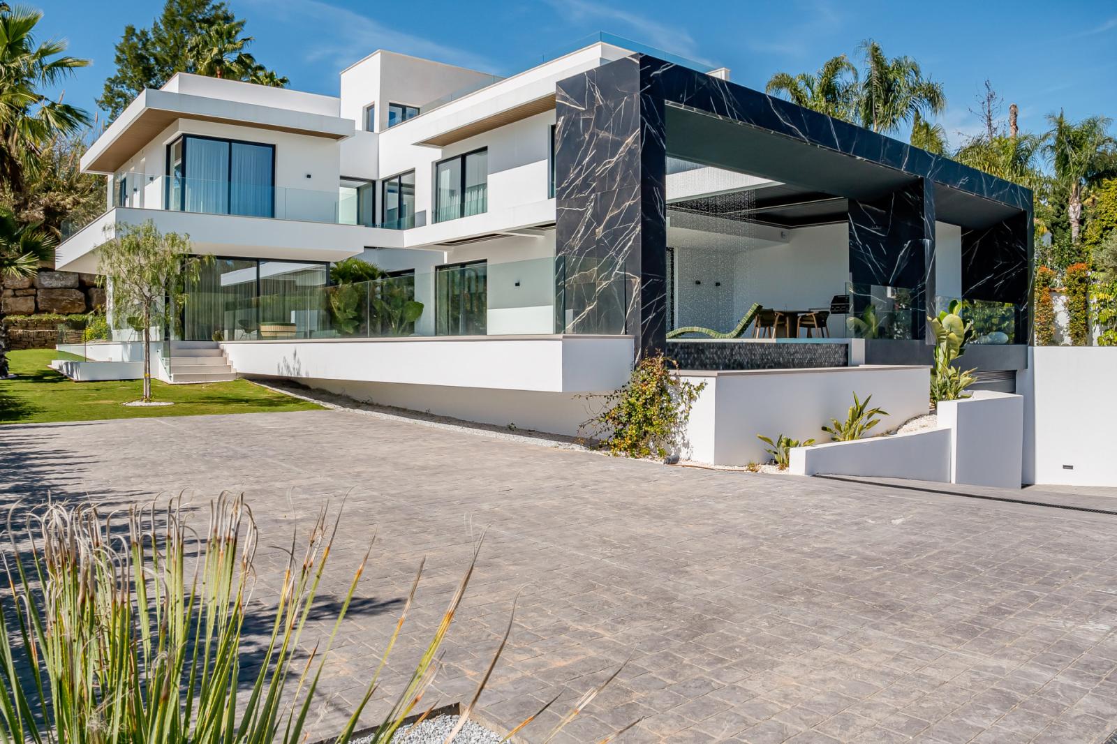 Villa for Sale in Benahavís
