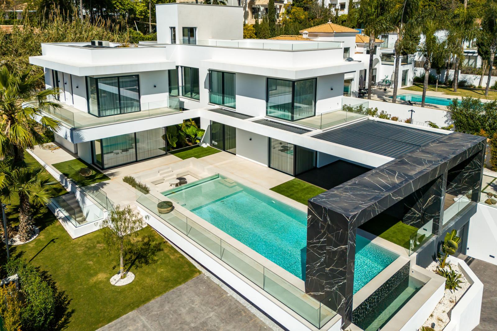 Villa for Sale in Benahavís