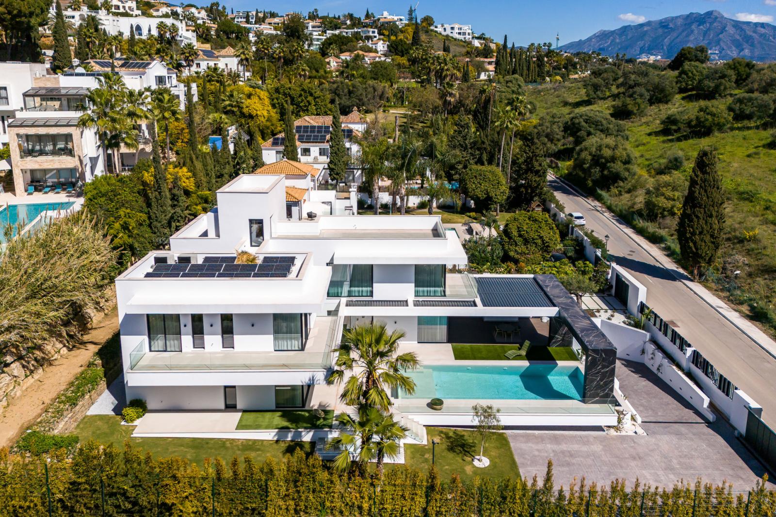 Villa for Sale in Benahavís